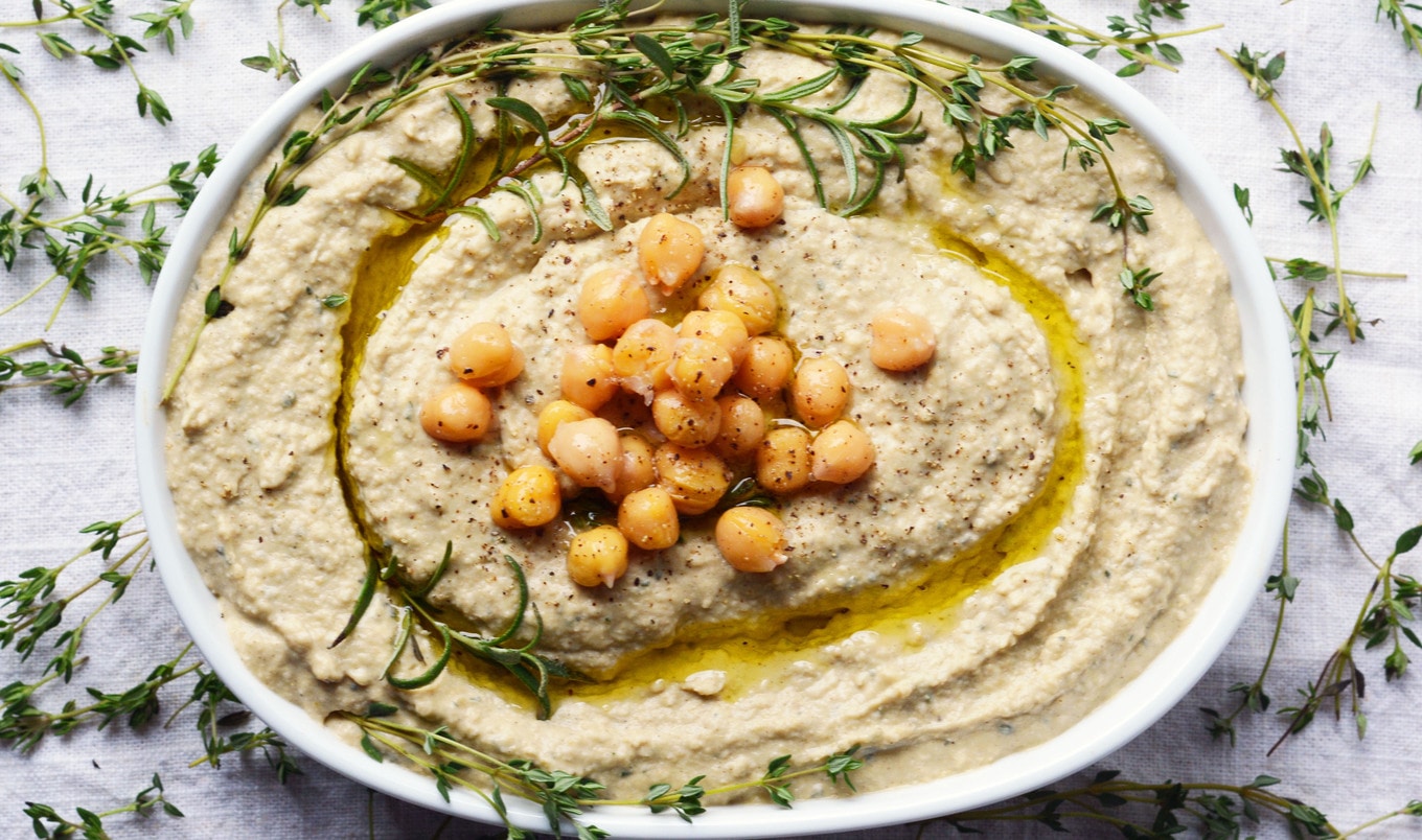 This Vegan Hummus Tastes Like Holiday Stuffing