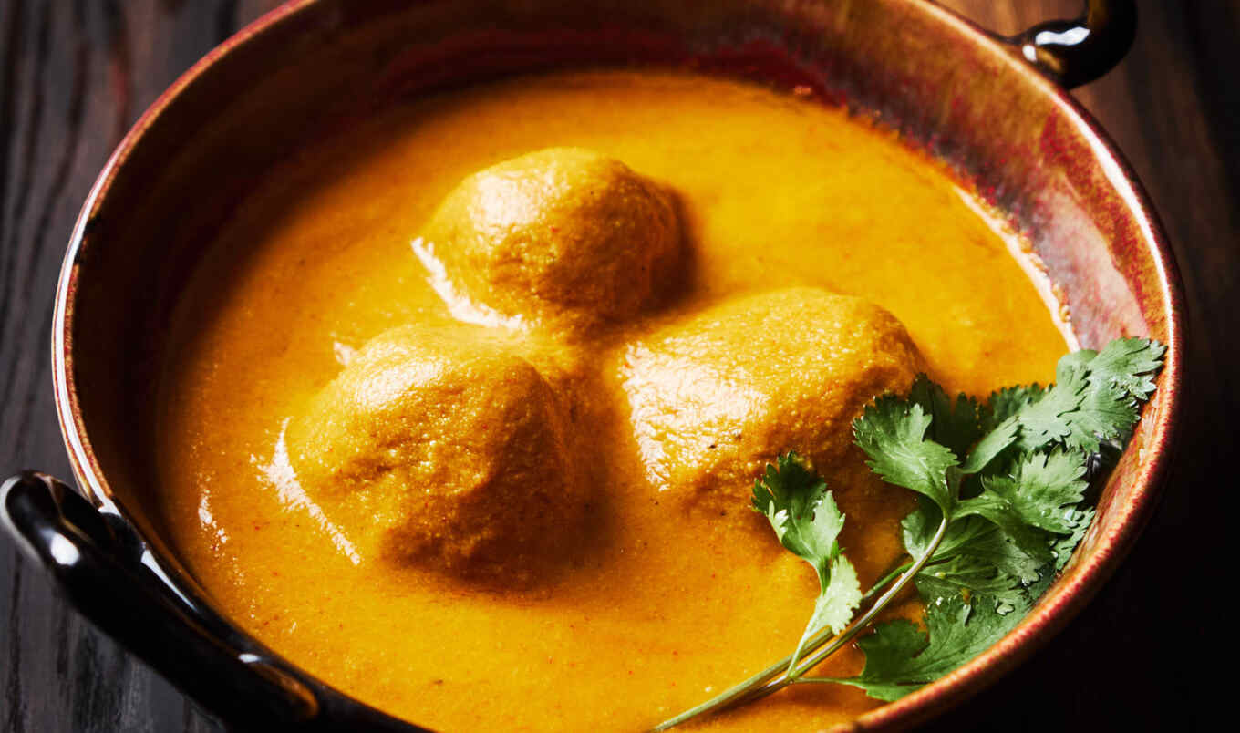 Vegan Malai Kofta (Tofu Potato Meatballs in Tomato-Onion Gravy)