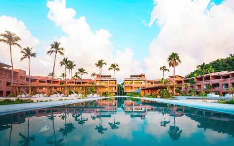 Luxury Resort in Mexico Launches Vegan Thanksgiving Menu