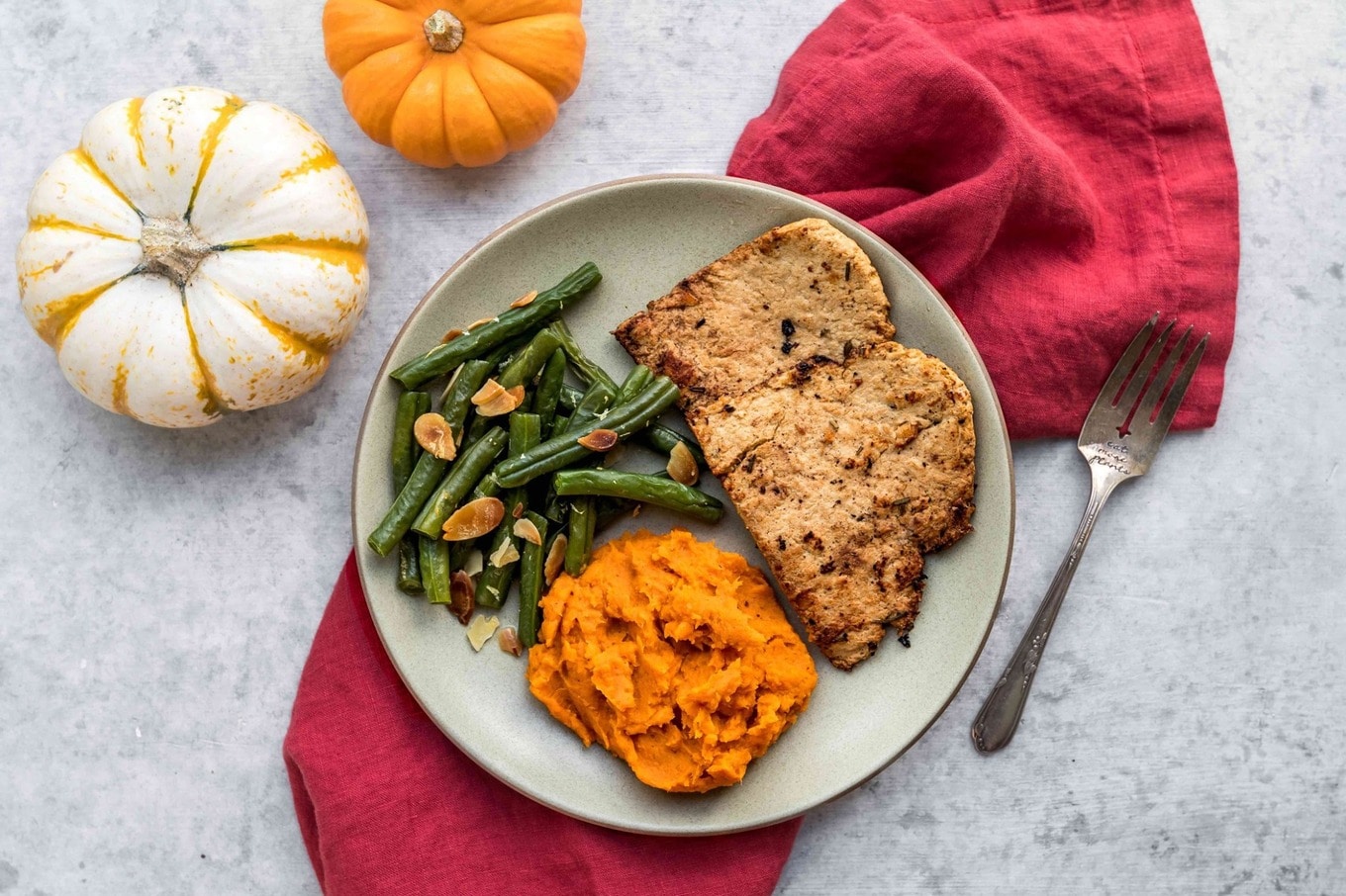 VegNews.ThanksgivingVeestro
