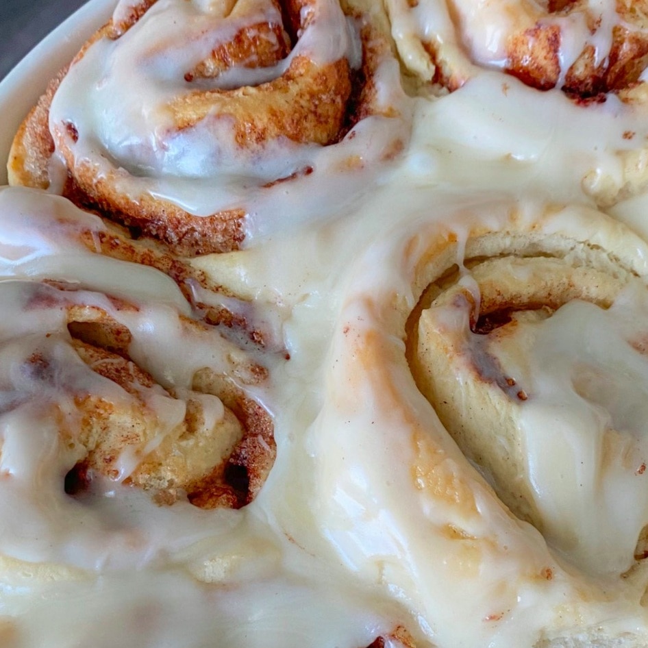 Easy Vegan Cinnamon Rolls With Cream Cheese Icing
