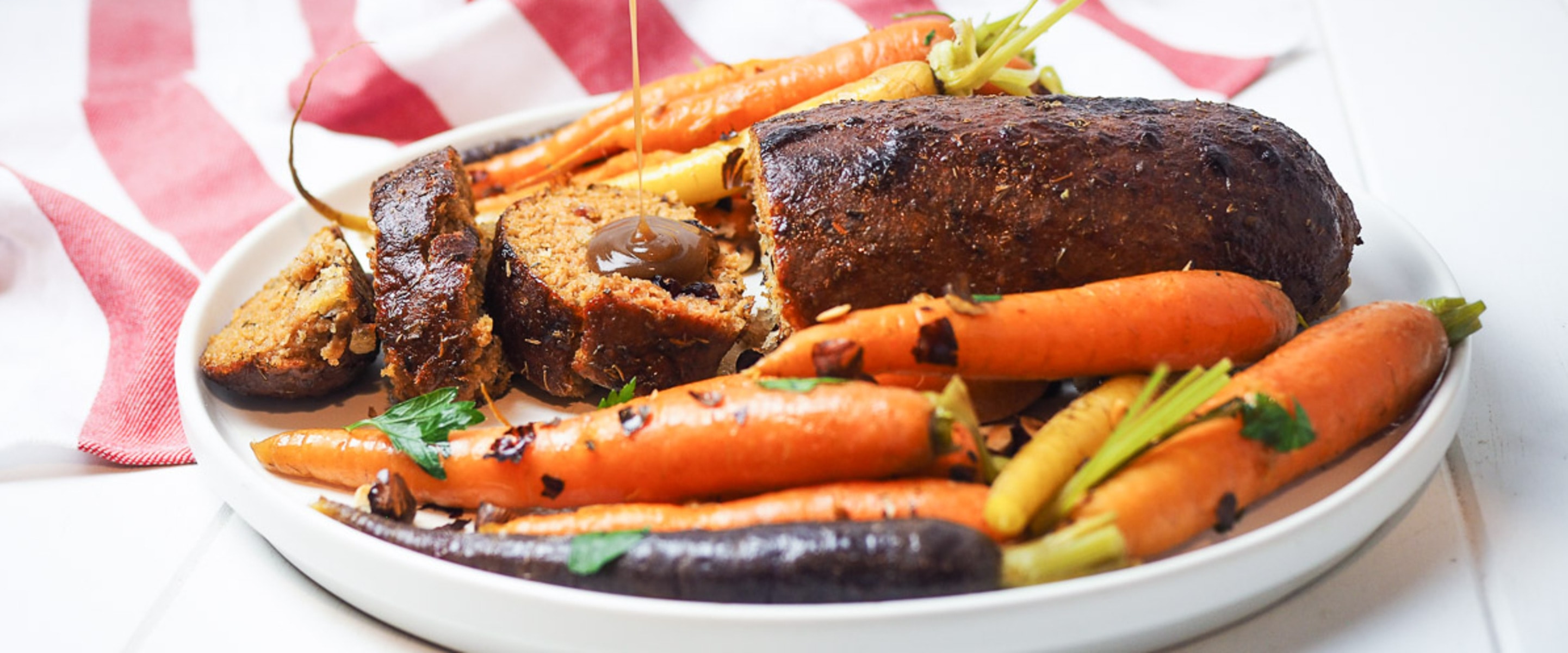 Make a Show-Stopping Thanksgiving Spread With These 51 Vegan Recipes