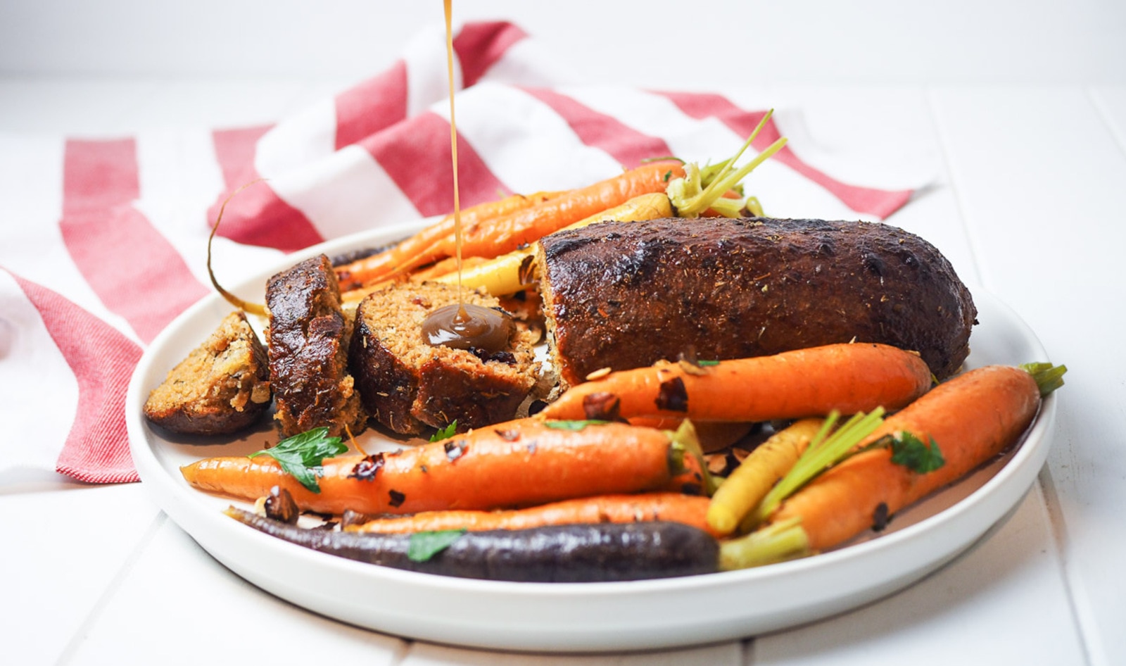 Make a Show-Stopping Thanksgiving Spread With These 51 Vegan Recipes