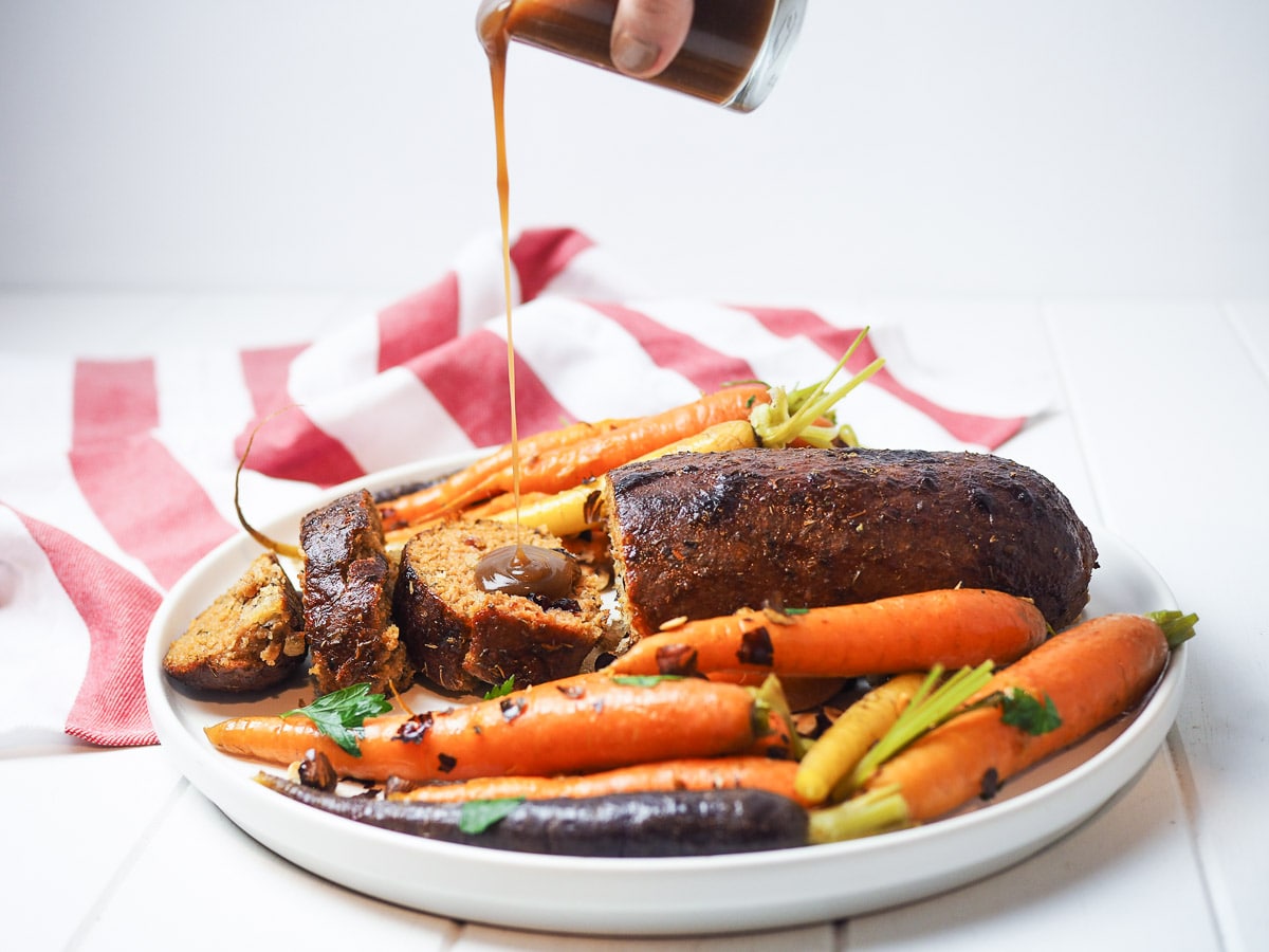 Make a Present-Stopping Thanksgiving Unfold With These 24 Vegan Recipes