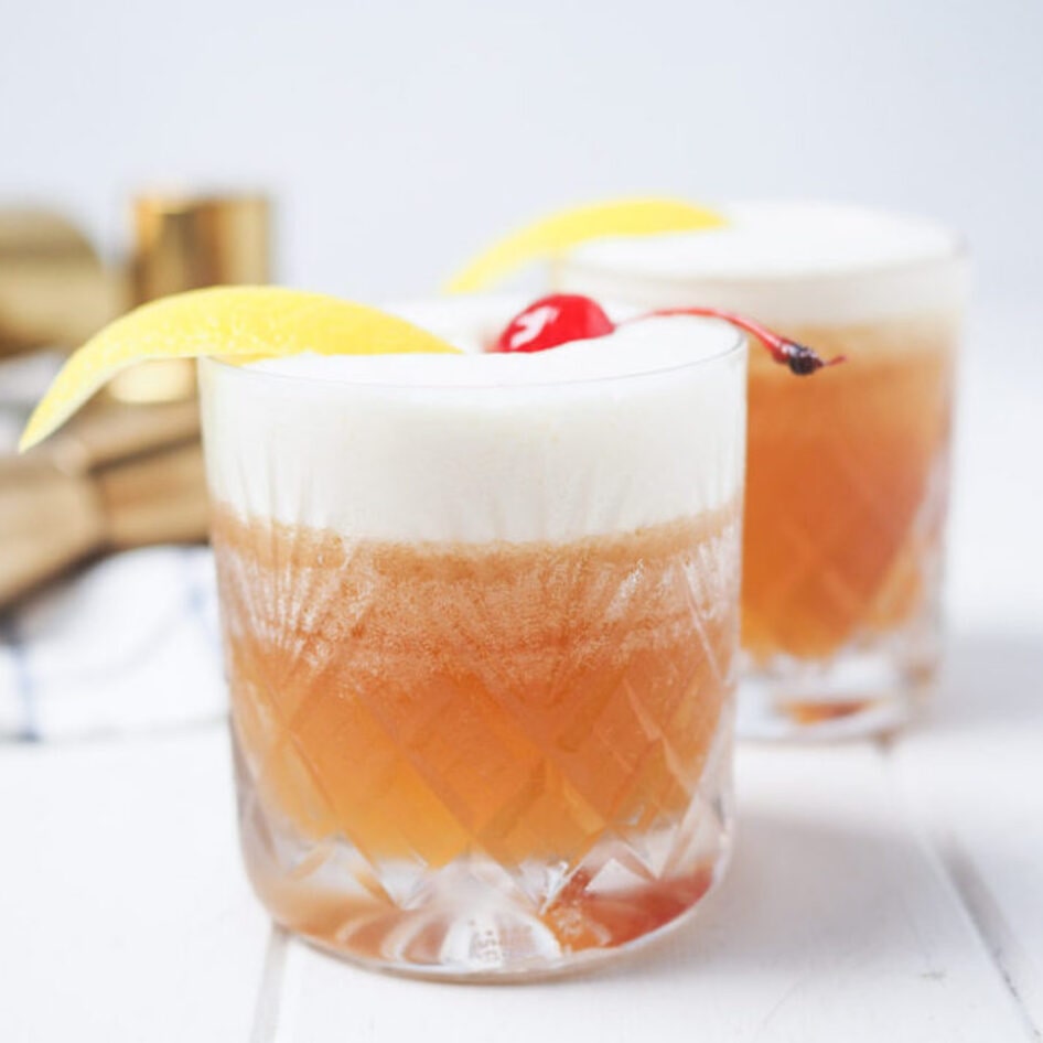 The Perfect Vegan Amaretto Sour With Aquafaba