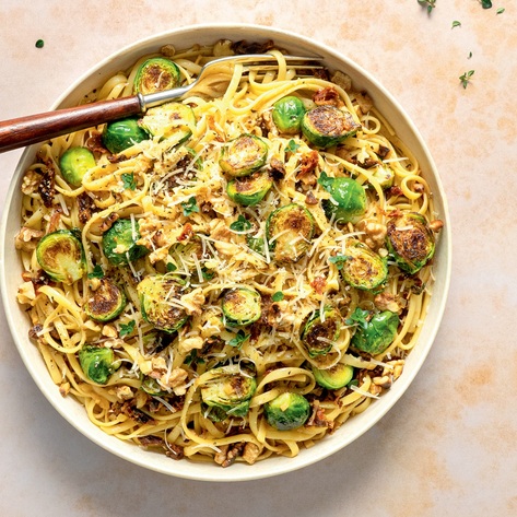 Easy Vegan Brussels Sprout Linguine In White Wine Sauce
