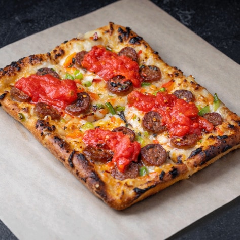 Crossroads Kitchen Reopens as a Vegan Pizza Pop-Up