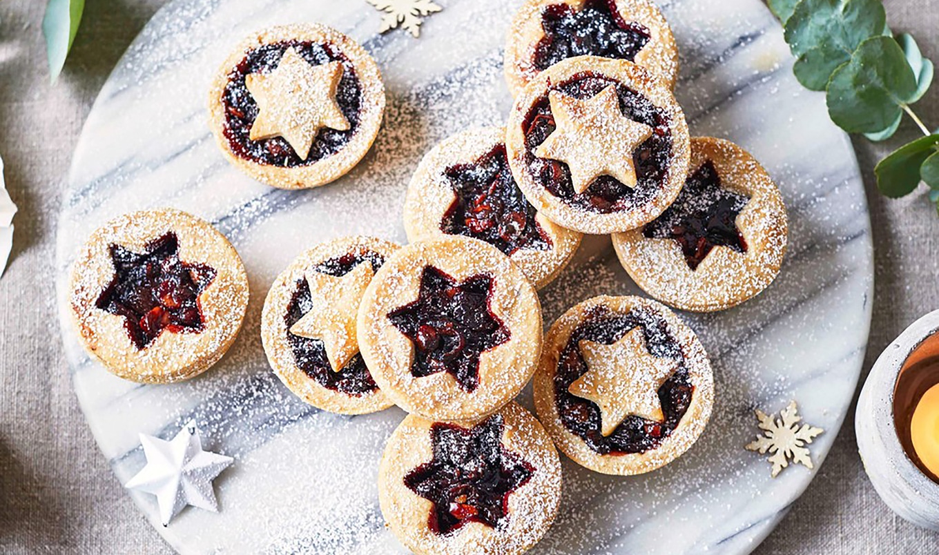 Step Up Your Christmas Menu With These 6 Veganized Global Dishes