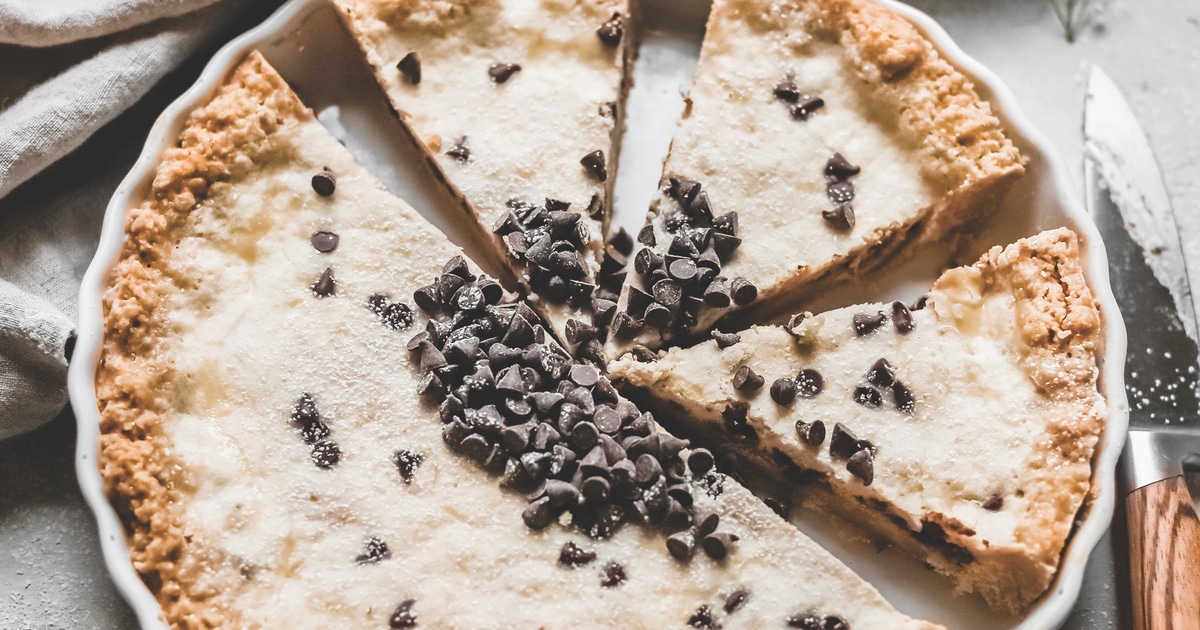 Vegan Chocolate Cannoli Tart | VegNews