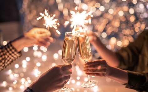 10 Vegan Cocktails to Make This New Year’s Eve 