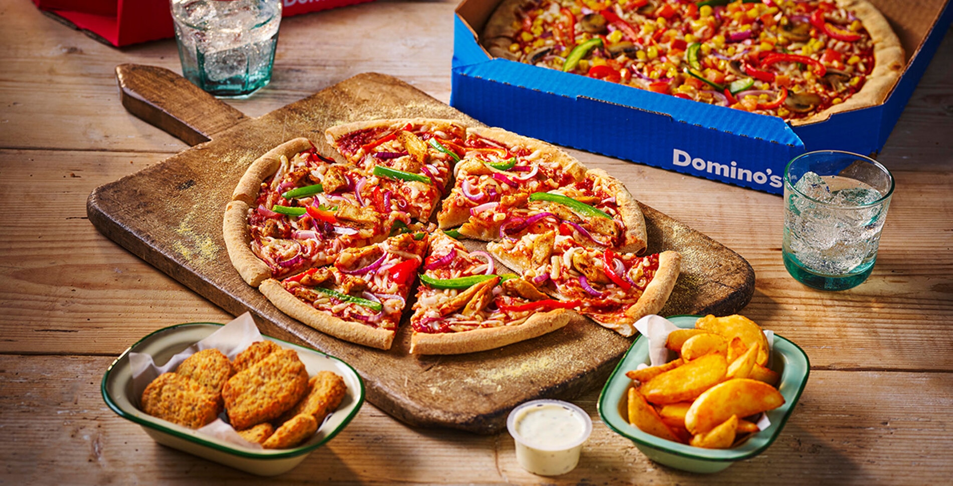 Domino's May Not Have Vegan Cheese or Pepperoni, But You Can Still Order a Plant-Based Pizza