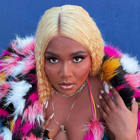 Lizzo Rings in the New Year With Massive Vegan Feast 