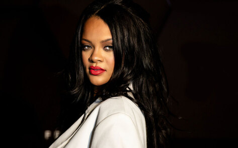 Rihanna Invests in Vegan Cookie Company