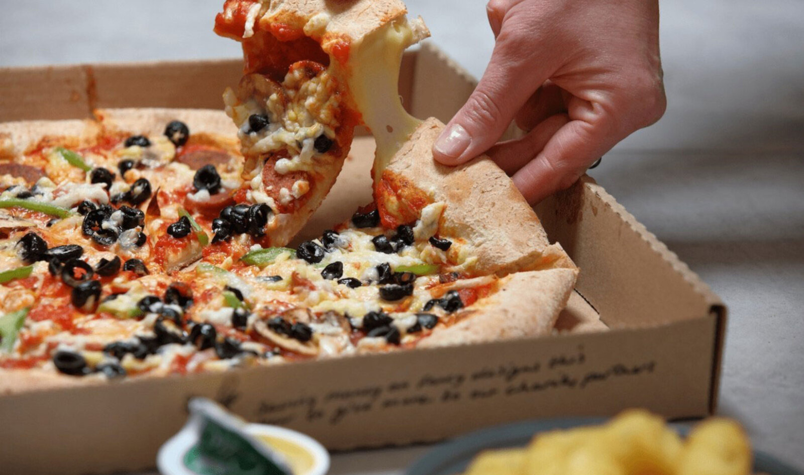 Papa John’s Vegan Pizza Now Has a Cheesy Stuffed-Crust Option in the UK