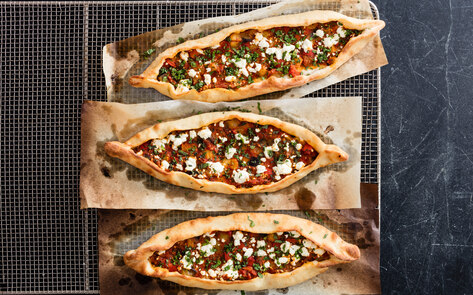 Vegan Turkish Flatbread with Eggplant &amp; Tomatoes