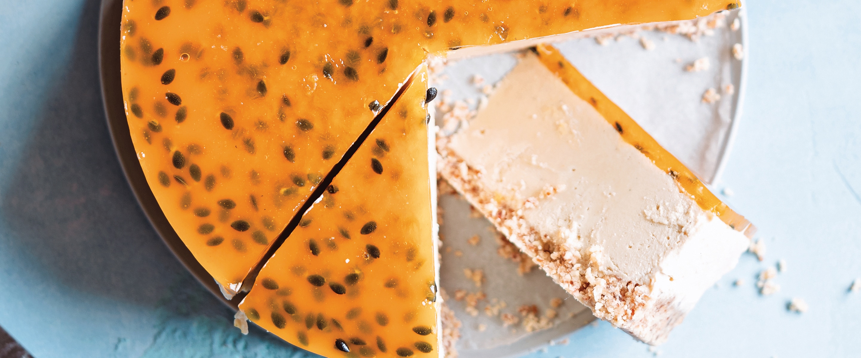 The Best Dairy-Free Cheesecake Recipes We’re Making All Summer Long