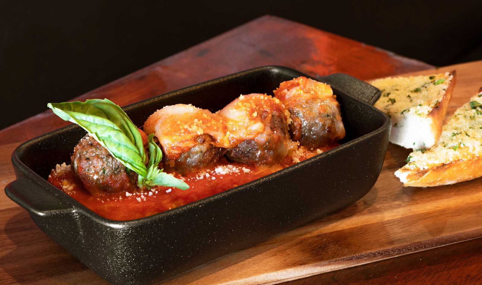 VegNews.BrothersMeatballs7