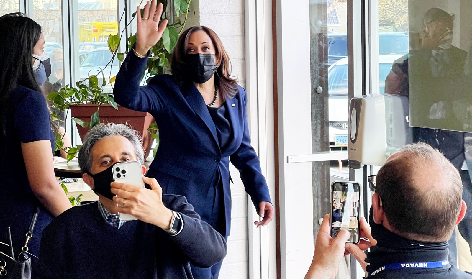 VegNews.KamalaHarris1