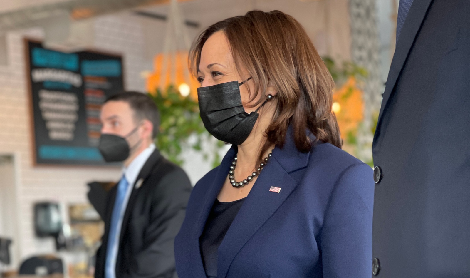 VegNews.KamalaHarris2