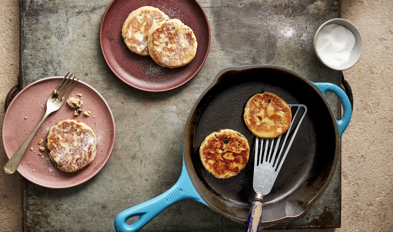 Vegan Griddled Flaky Welsh Cakes