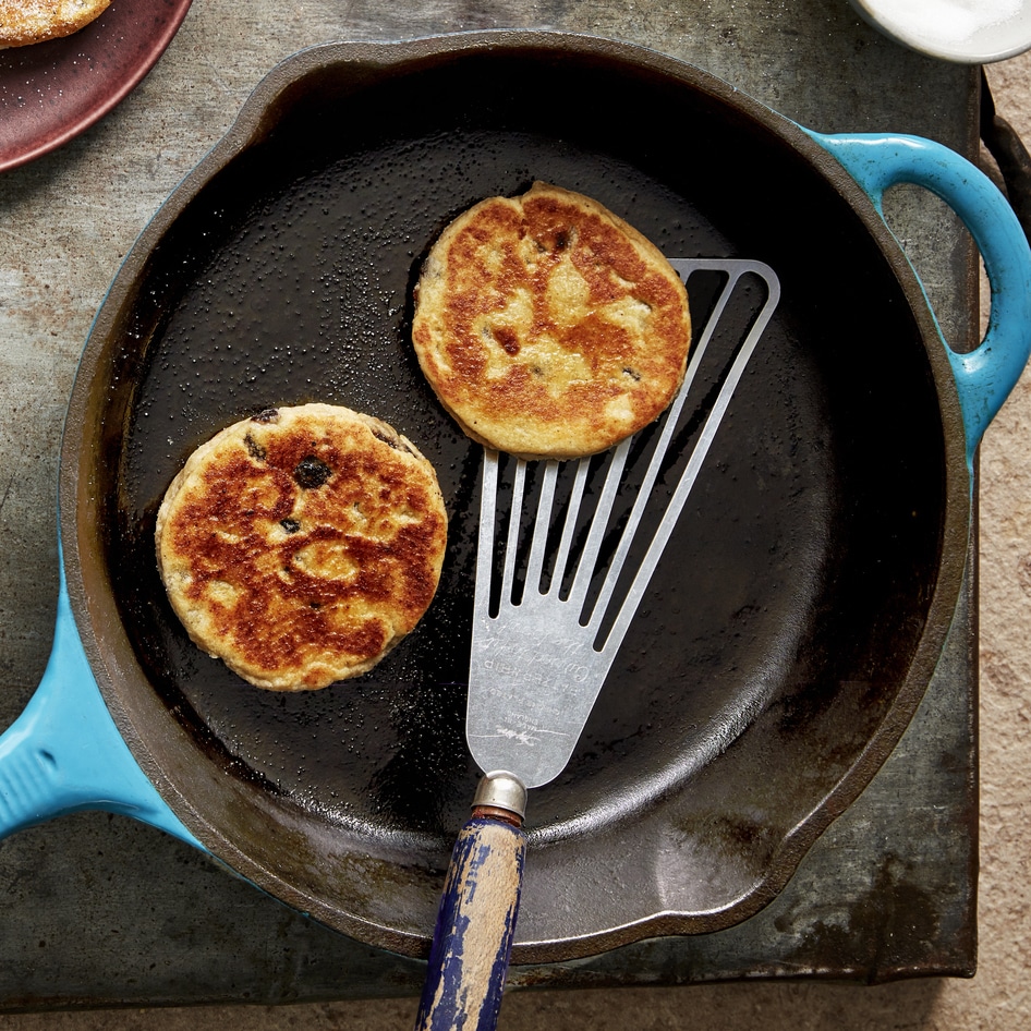 Vegan Griddled Flaky Welsh Cakes