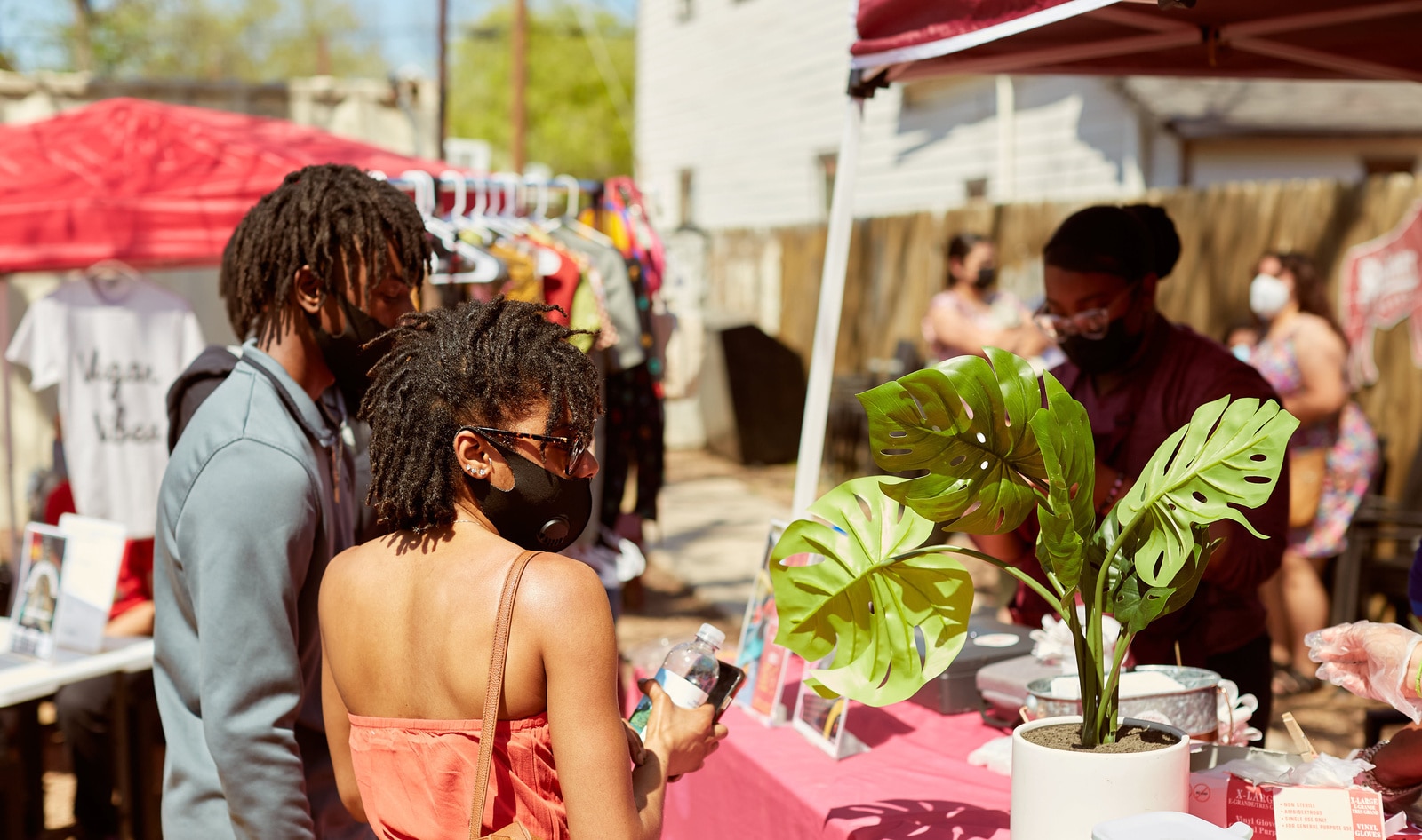 VegNews.SanAntonioVeganMarket3