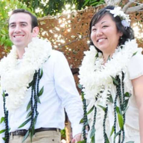 Vegan Weddings 2010: Traci Medeiros &amp; Patrick Bagan