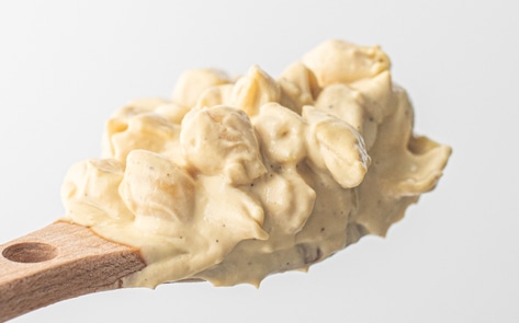 Creamy Vegan Copycat Panera Mac and Cheese