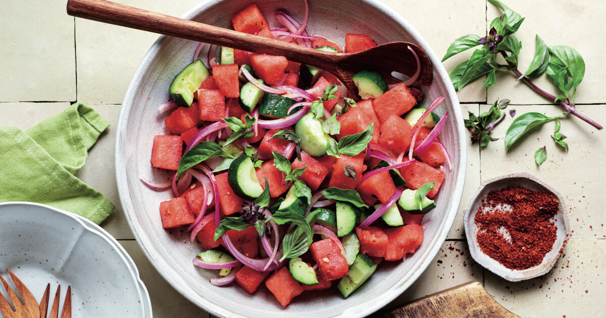 10-Minute Refreshing Watermelon and Cucumber Salad | VegNews