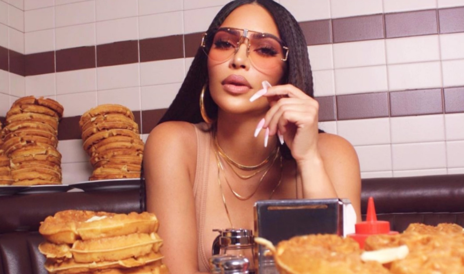 Kim Kardashian Is Now a Vegan Cooking Instructor. Really.