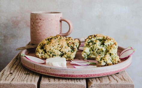 Vegan Sour Cream Onion Scones