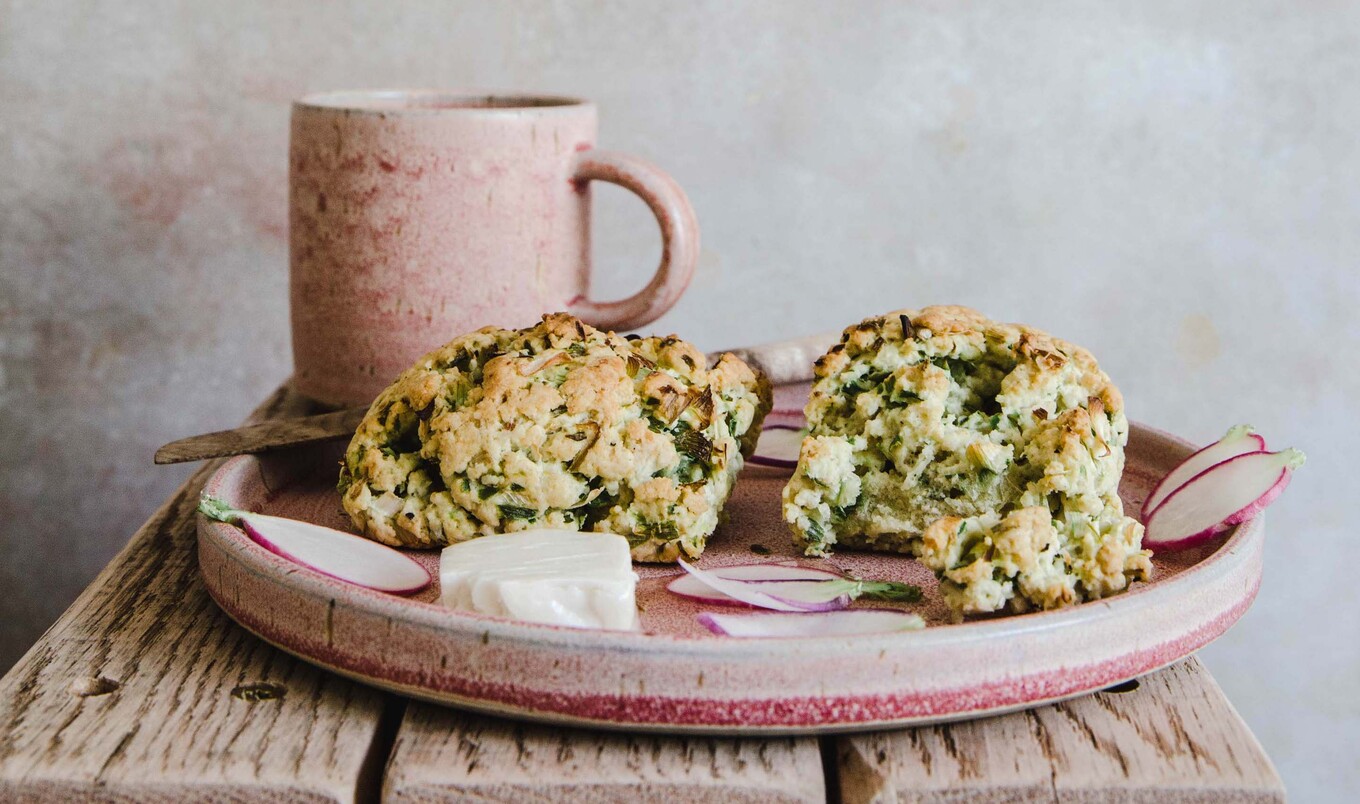 Vegan Sour Cream Onion Scones