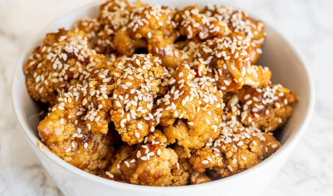 Vegan Teriyaki Sesame Cauliflower Bites