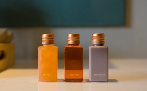 New York Bans Mini Toiletry Bottles from Hotels, Saving Tons of Plastic From the Ocean