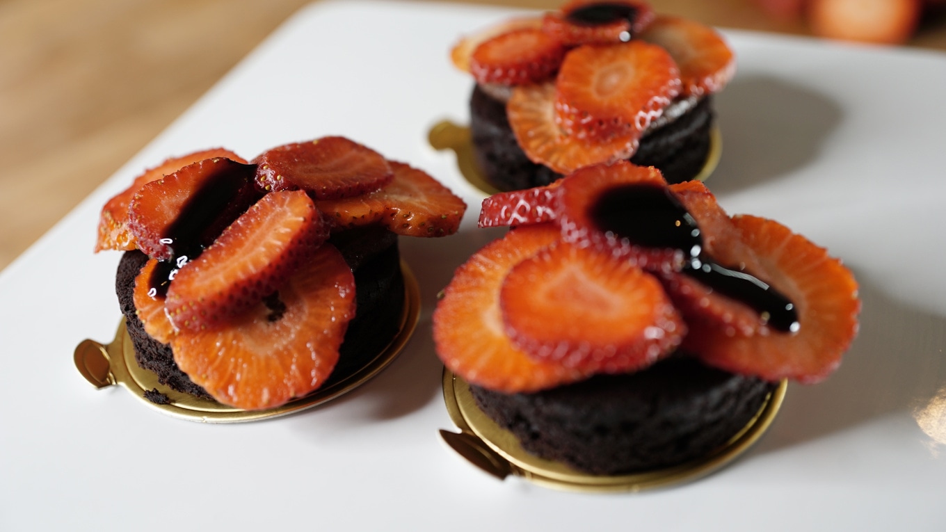 VegNews.OuiBakeryVedgeco