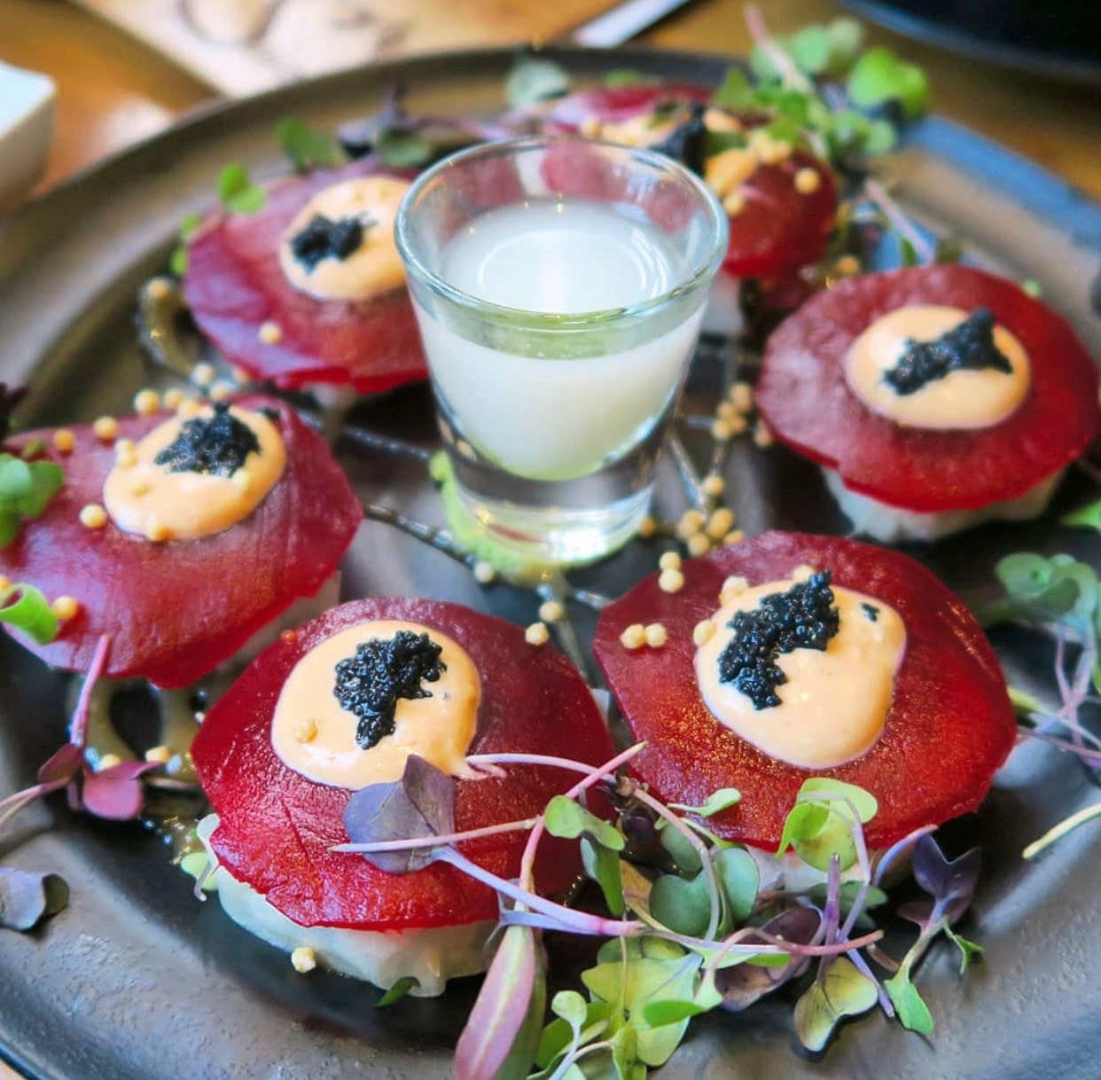 VegNews.Shizen