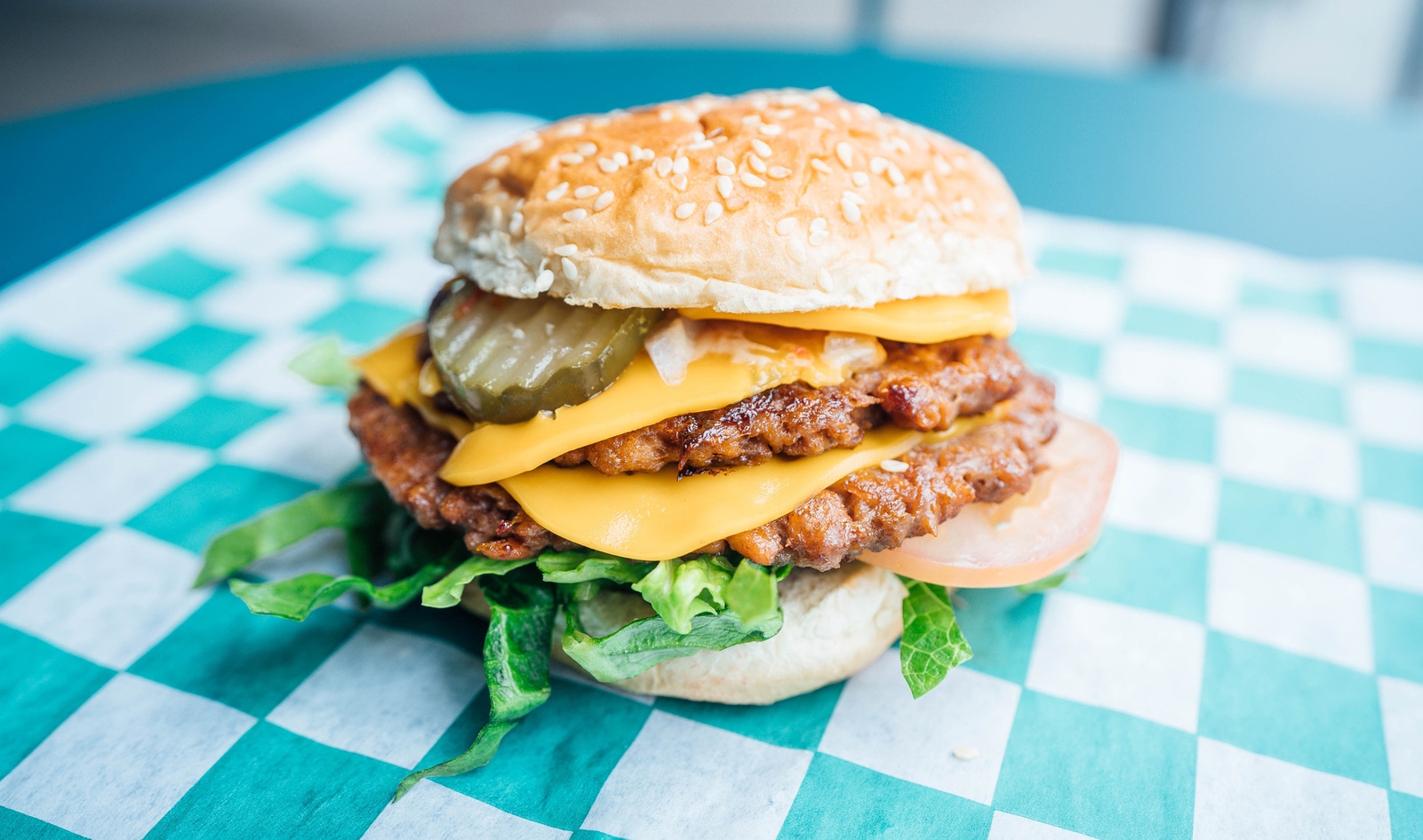 This Is Possibly the World’s First Dentist-Owned Vegan Burger Shop. And We’re Obsessed. 