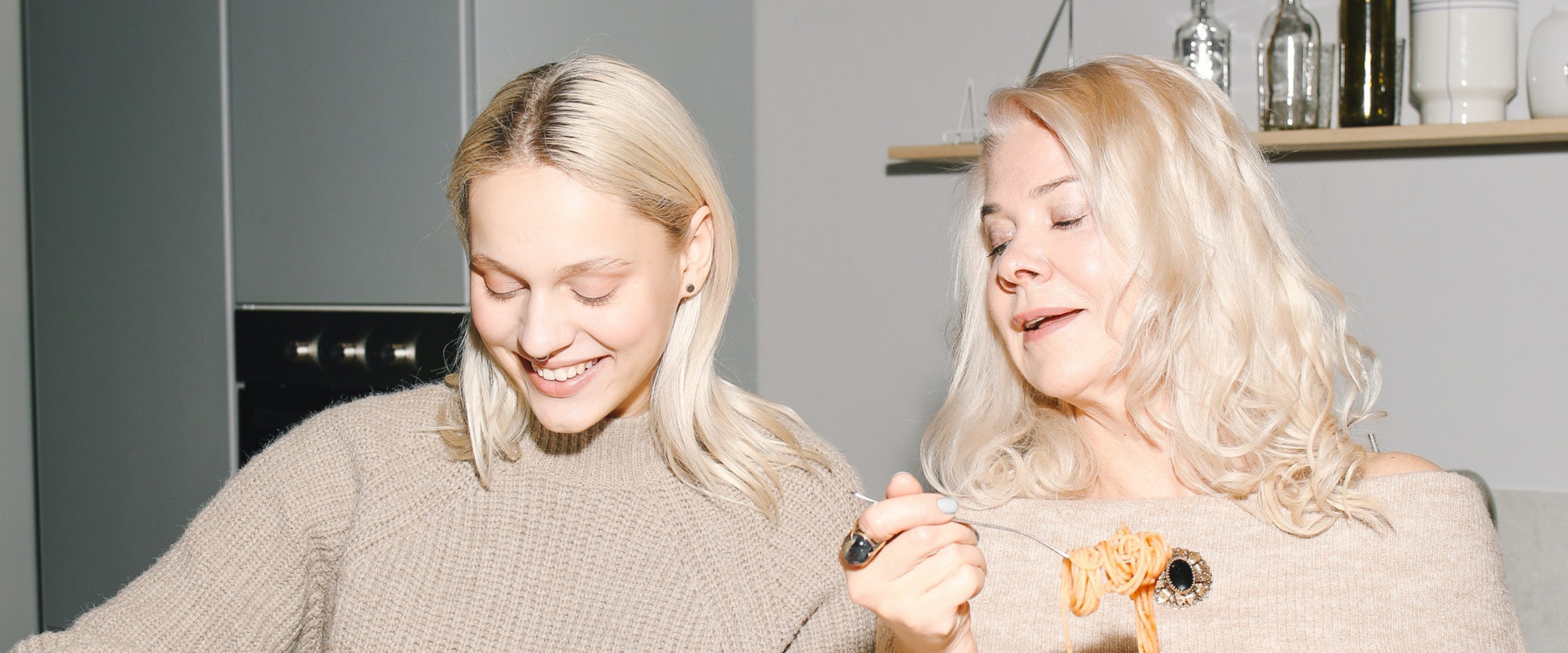 How To Eat for Menopause Relief: Expert Tips and Tricks