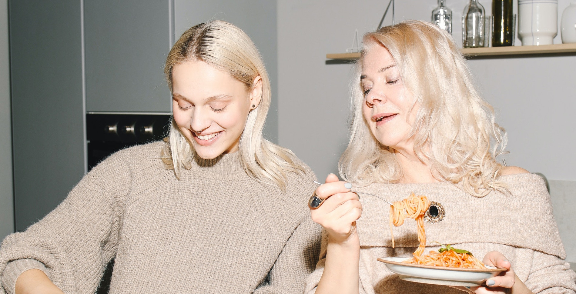How To Eat for Menopause Relief: Expert Tips and Tricks