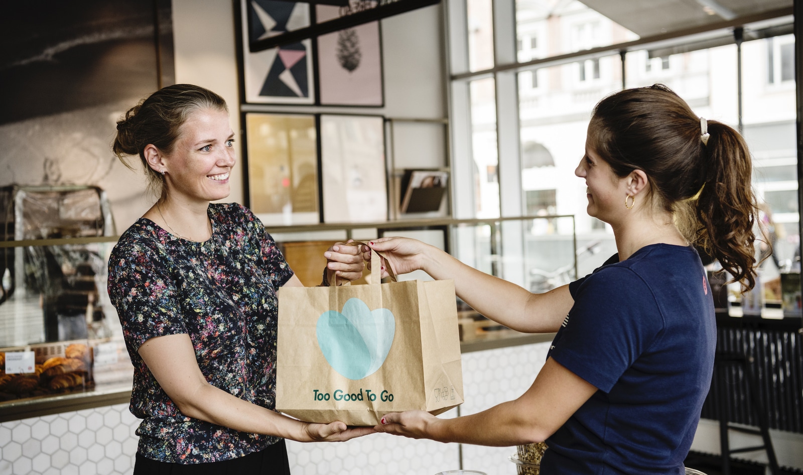 Want to Eat Vegan and Fight Food Waste? There’s An App for That.
