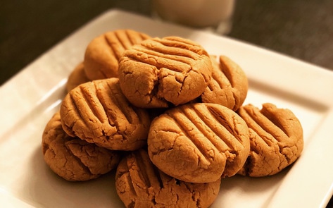 Quick &amp; Easy Vegan Peanut Butter Cookies