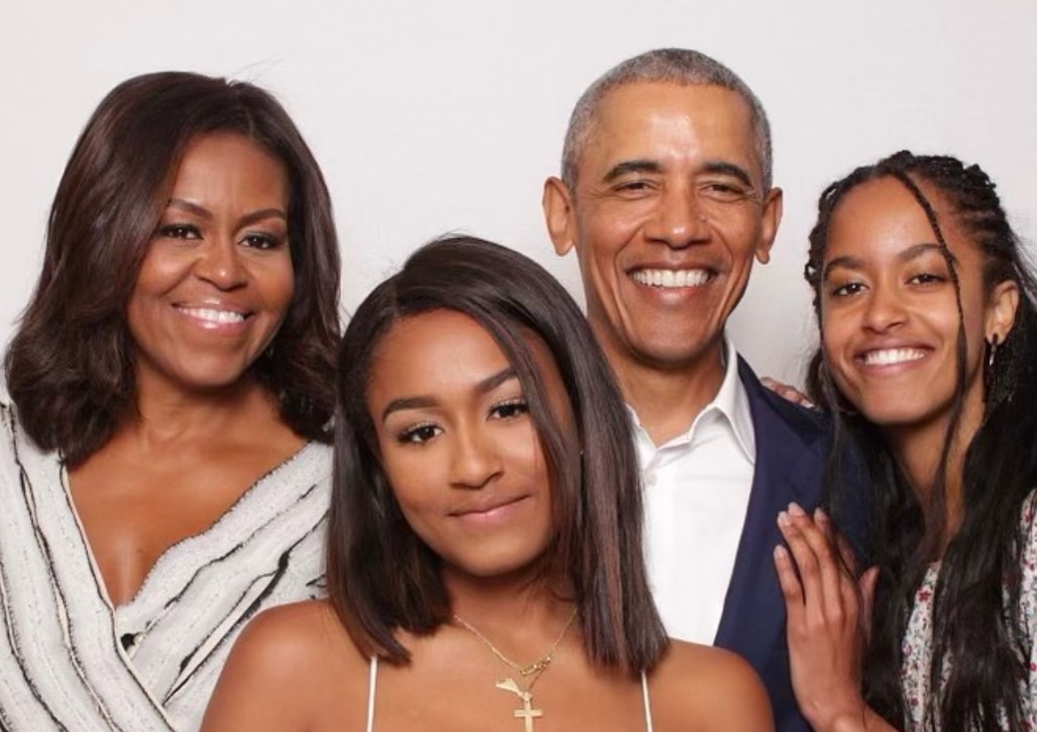 VegNews.ObamaFamily