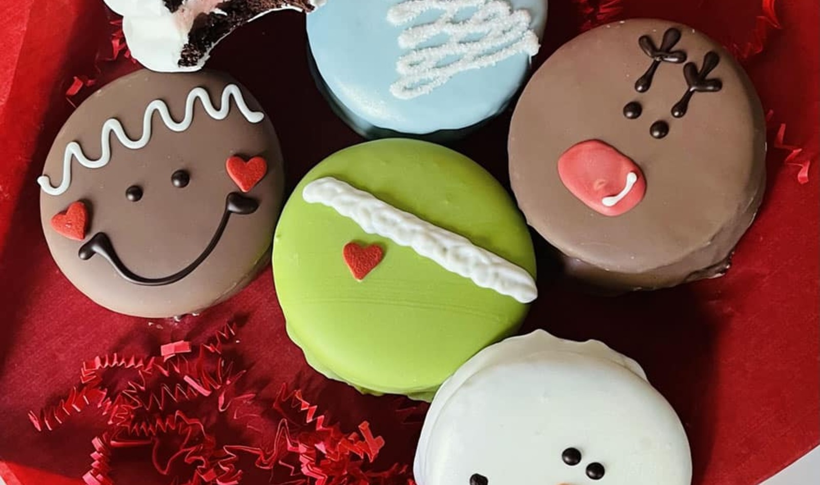 These 14 Vegan Christmas Treats Ship Nationwide&nbsp;