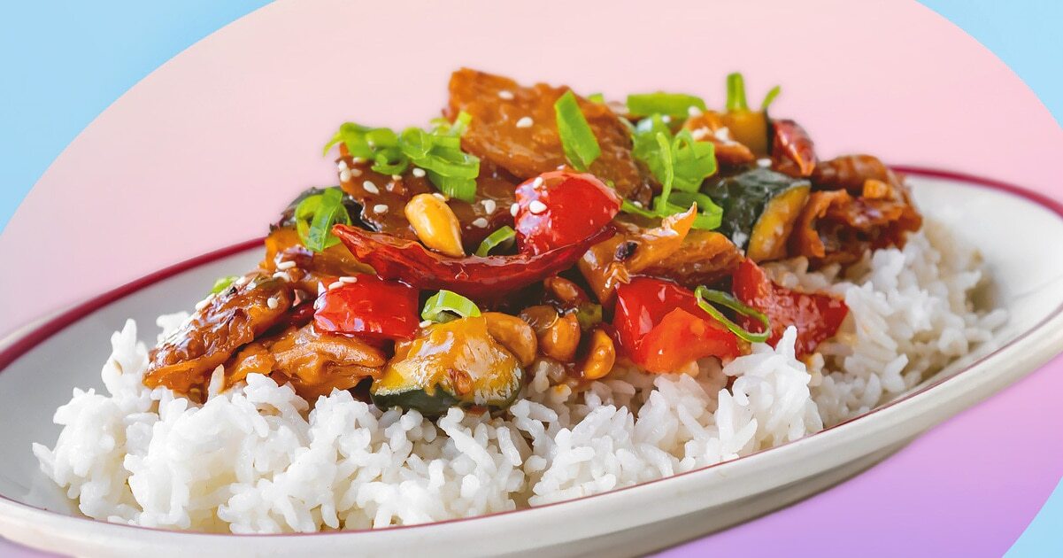 Copycat Panda Express Kung Pao Plant-Based Chicken | VegNews