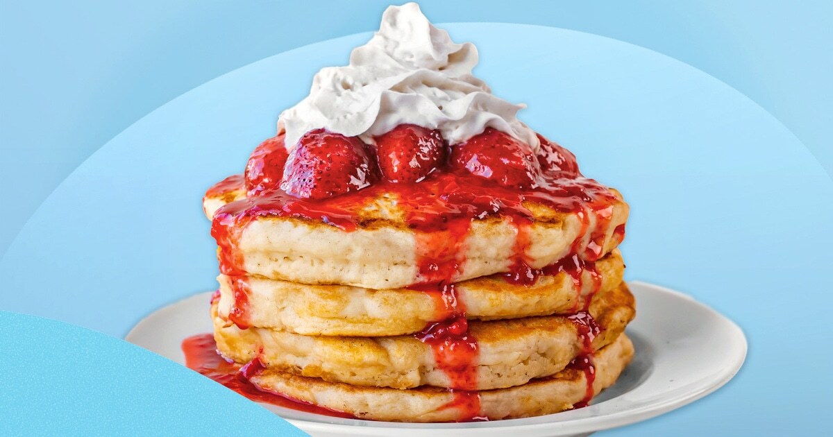 Vegan Copycat IHOP Cheesecake Pancakes | VegNews