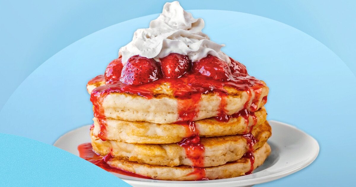 Vegan Copycat IHOP Cheesecake Pancakes | VegNews