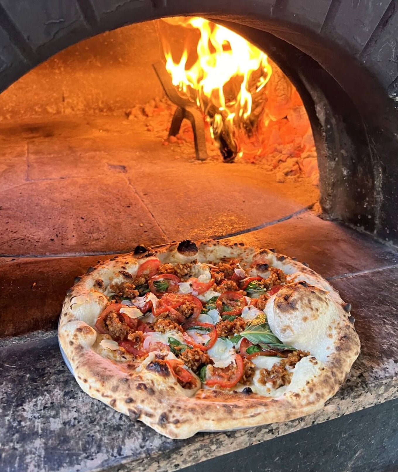Vegan Food Near Me From Deep Dish to New YorkStyle, 18 Vegan Pizzas(01)