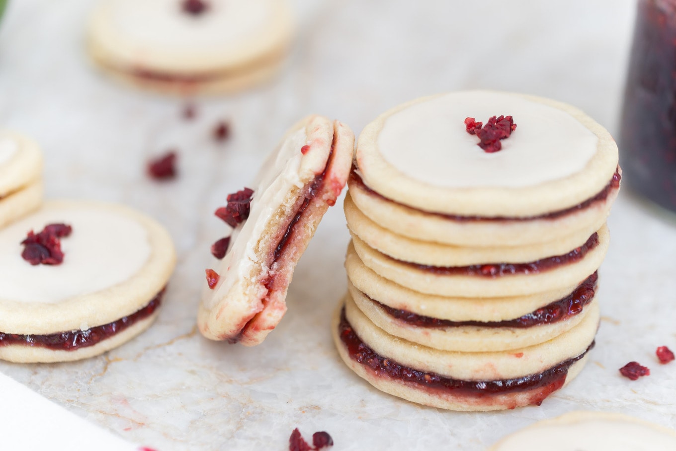 VegNews_HolidayCookieContest-12