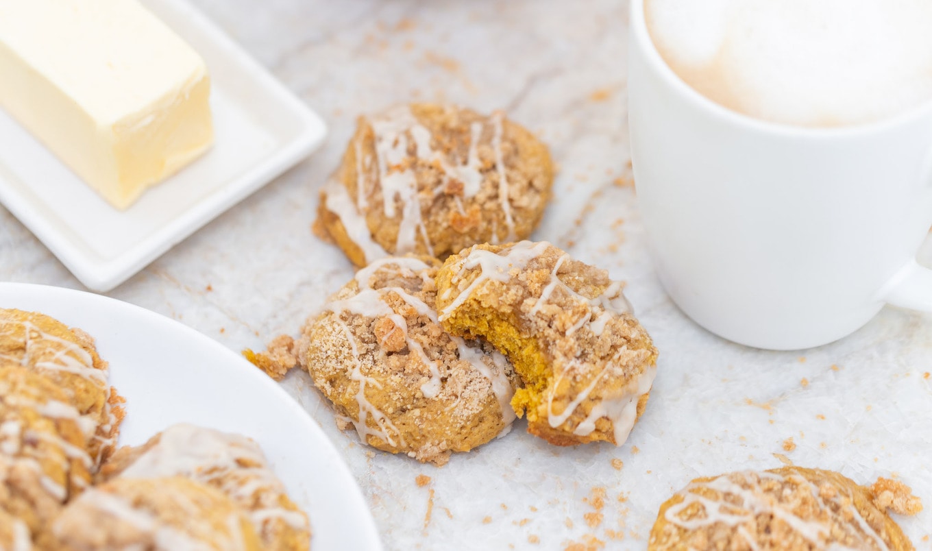 Vegan Pumpkin Spice Coffee Cake Cookies With Vanilla Icing