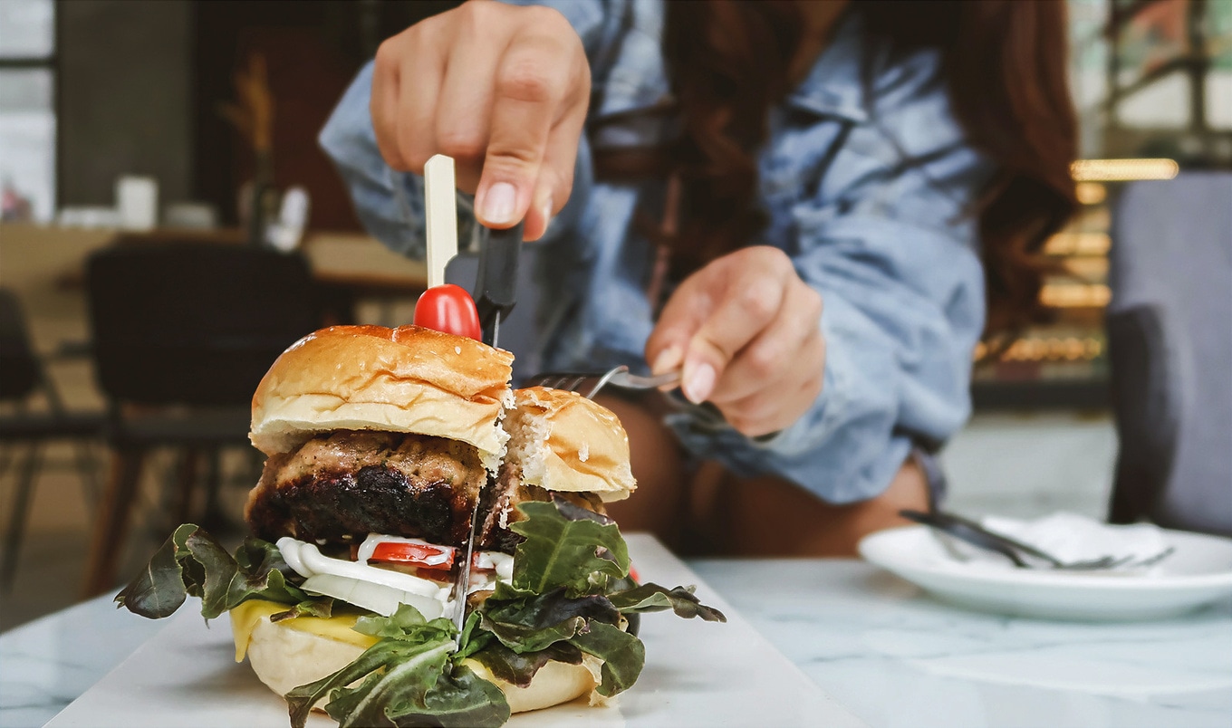 VegNews.ClimateLabelLessMeat.GettyImages